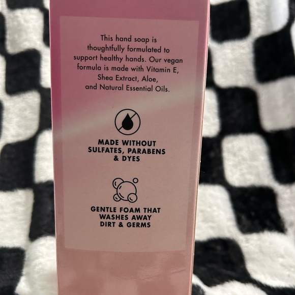 Bath & Body Works Hand Soap Refill Champagne Toast Scent - Picture 4 of 4